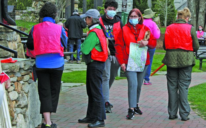 The annual Plateau Pickup litter sweep sponsored by the Highlands Chamber of Commerce and Visitors Center got underway at Kelsey-Hutchinson Founders Park on Saturday. Volunteers collected litter all around town and along US 64, NC 28 and NC 106.