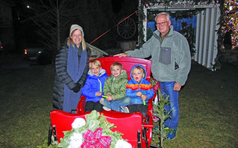 A family photo at Kelsey Hutchinson Founders Park.
