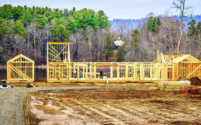 Brookings’ Anglers, which has locations in Highlands and Cashiers is building a new facility on Cashiers Lake. The new retailer will include a beer and wine bar for post-fishing refreshments.