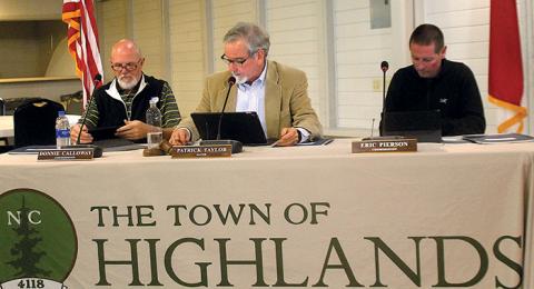 The Highlands Board of Commissioners approved preliminary design plans for the new fire station, which will be built on Franklin Road.