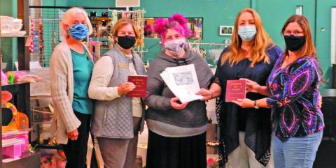 Pictured are Zonta board members Linda Tyler and Peggy Milton, Jennifer Lynn Turner from REACH, and Zonta board members Roxanne Chambless and Deanna Wagner.