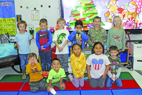 Mrs. Covey's Kindergarten class at Highlands School Photo by Christopher Lugo/Staff