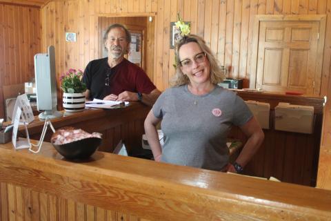 Dogz Best Friend across the street from the Happ’s Place restaurant on Hwy. 107 is now owned by Carrie Forsyth Russell, a professional dog groomer and breeder for more than 30 years.