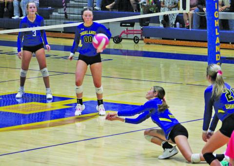 Highlands recognized four seniors against Hiwassee Dam.