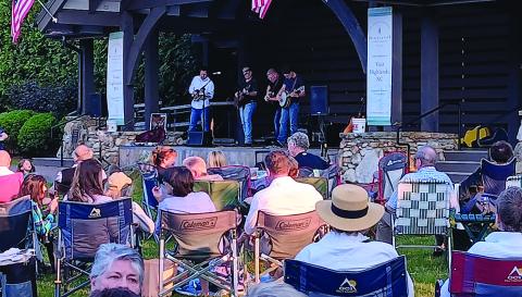 Saturdays on Pine concerts, sponsored by the Highlands Chamber of Commerce, will resume on May 18 during the “High Style” weekend.