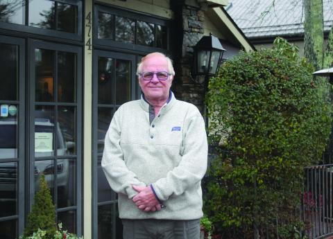 Chef and restaurateur Wolfgang Green is calling it a career after serving up fine dining dishes on Main Street in Highlands for more than 30 years.