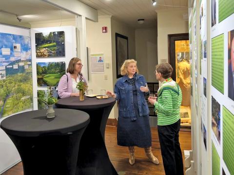 Author Elizabeth Engelhardt discusses her book “Boardinghouse Women” with attendees.