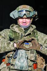 Submitted by Oksana Shchelgachova A Ukrainian soldier making a heart with his hands. 