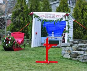 Santa Claus’ holiday digs are all set for his arrival during the “Light up the Park and Main” even on Saturday, Nov. 26.