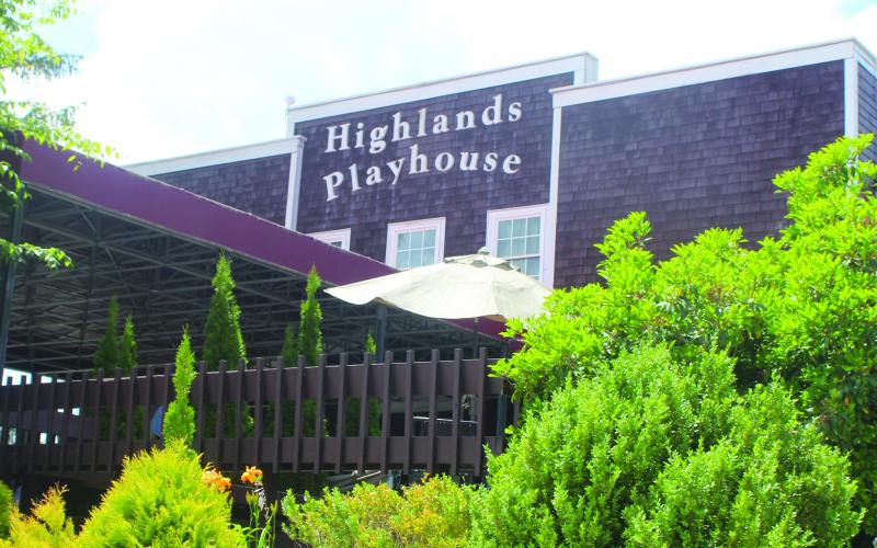 Highlands Playhouse will roll out the red carpet at 6 p.m. on Sunday.